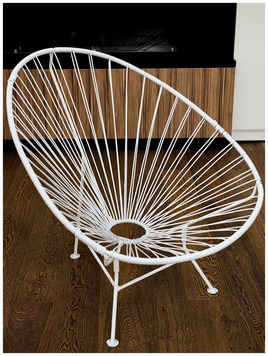 Обтянуть кресло советское