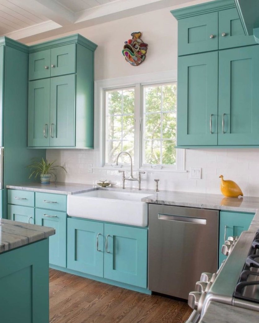 Кухня цвета Тиффани