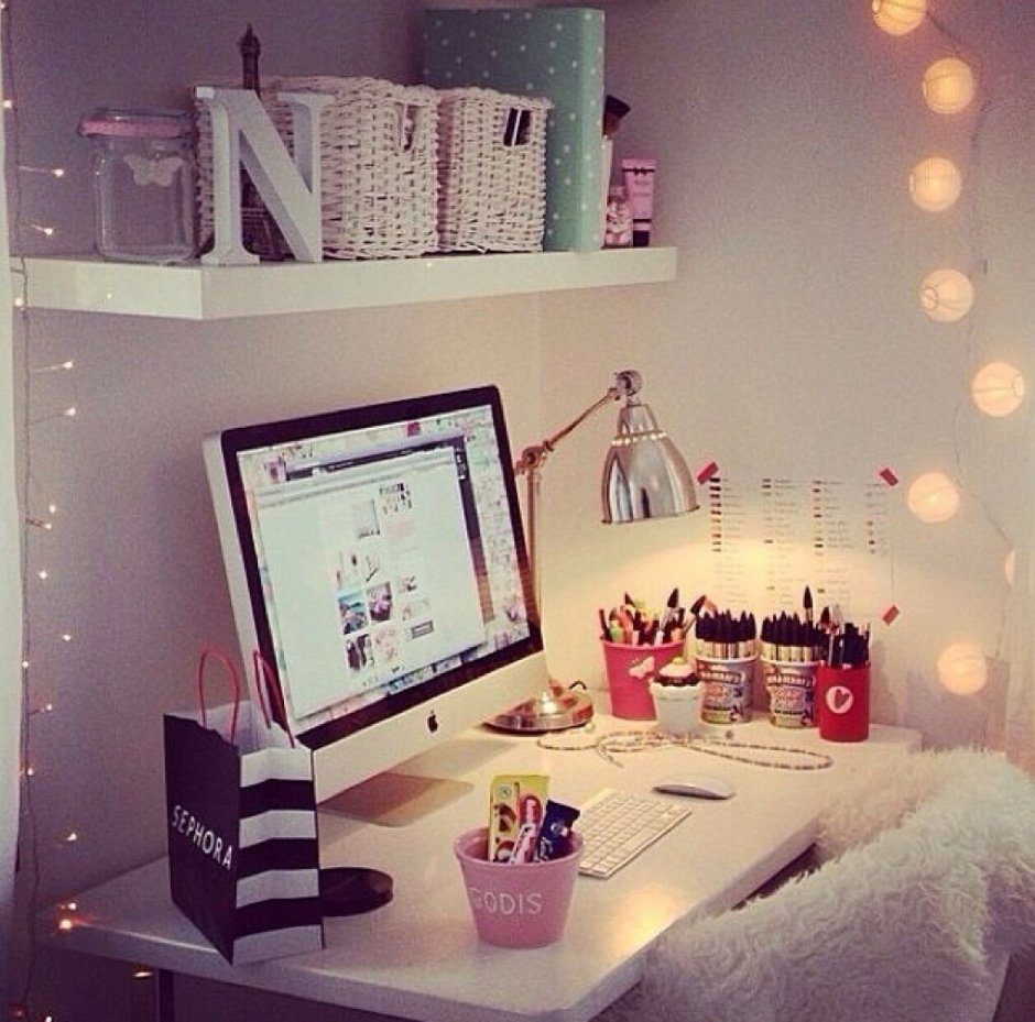 Украшения для компьютерного стола