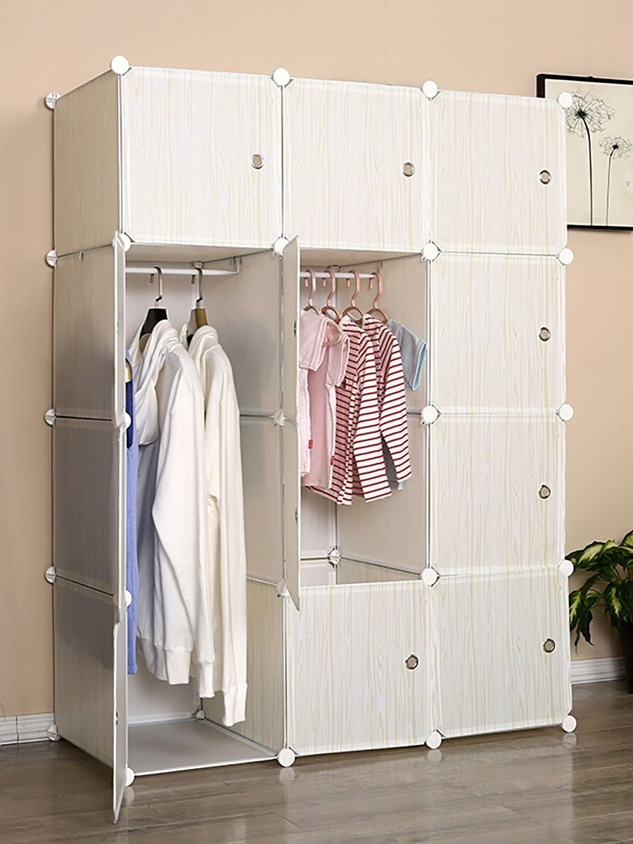 Пластиковый шифоньер