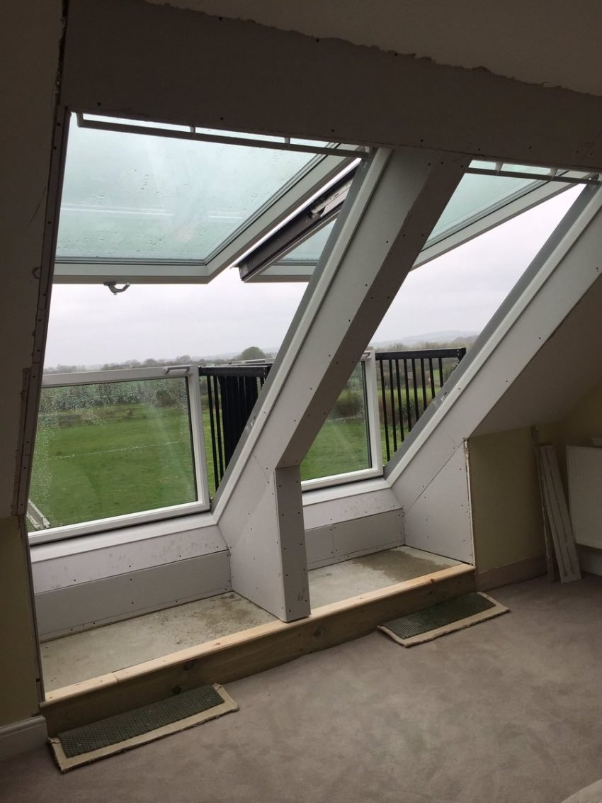 Мансардные окна Velux снаружи