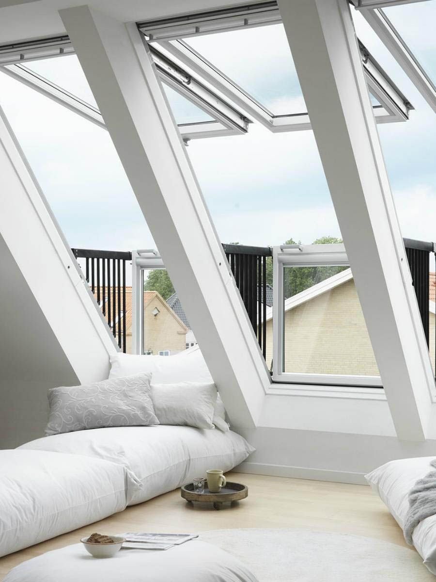 Мансардное окно балкон Fakro