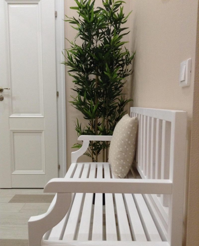 Декор искусственными цветами