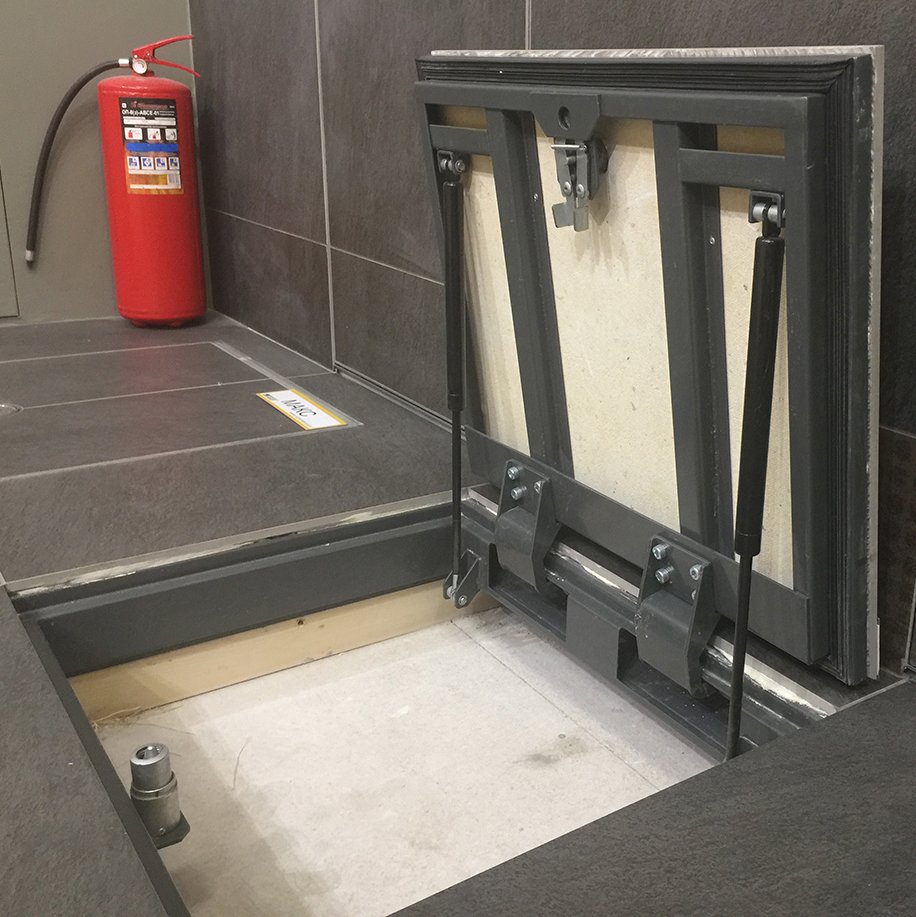 Люк напольный Бонд 900х900