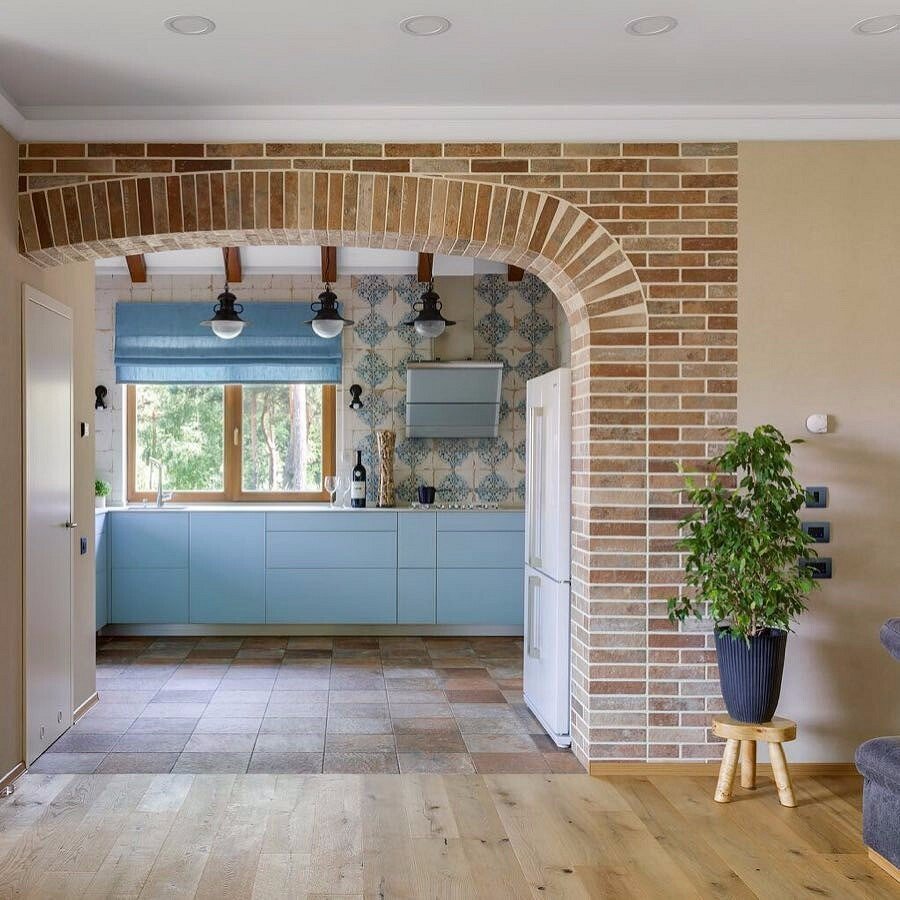 Отделка дверного проема