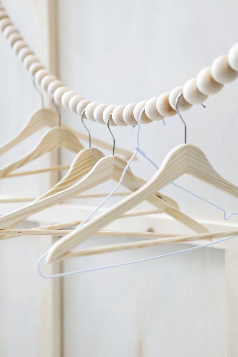 Крючки для одежды в стиле лофт