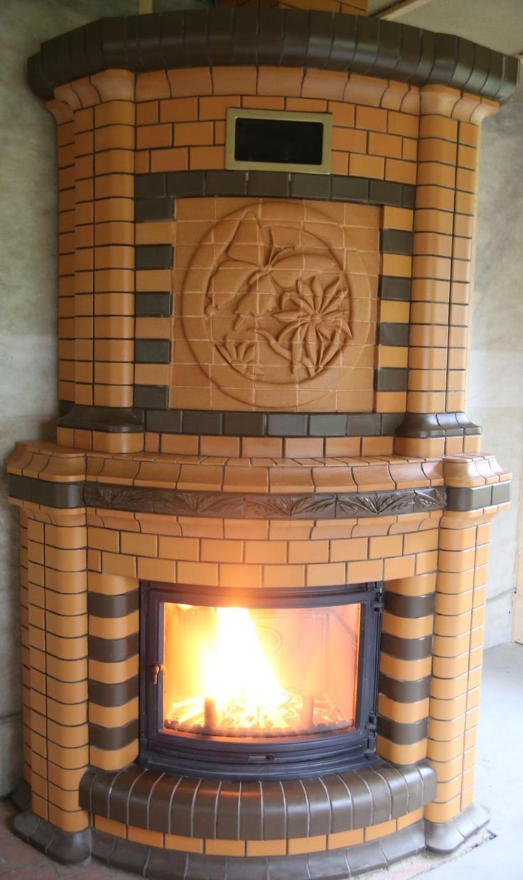 Угловая печь-камин из кирпича