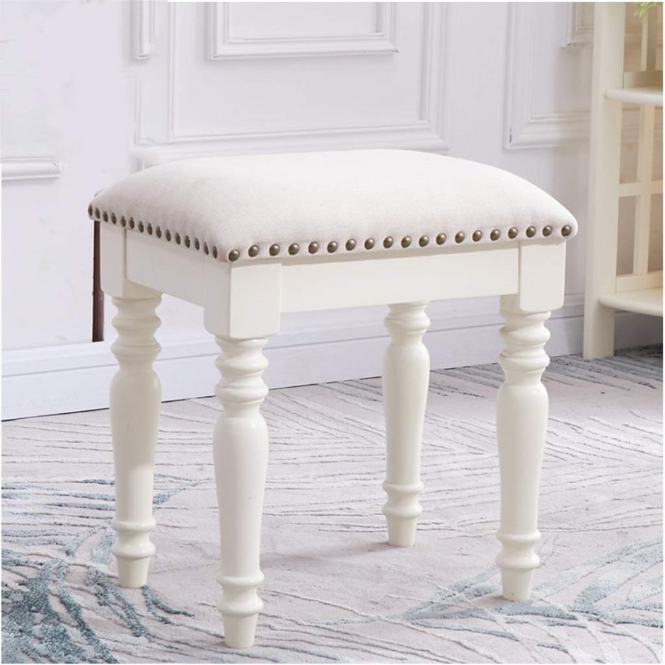 Туалетный столик с банкеткой