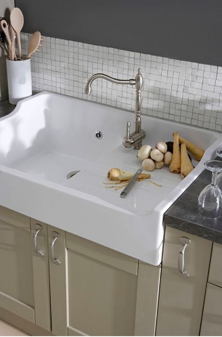 Каменные раковины в Леруа Мерлен