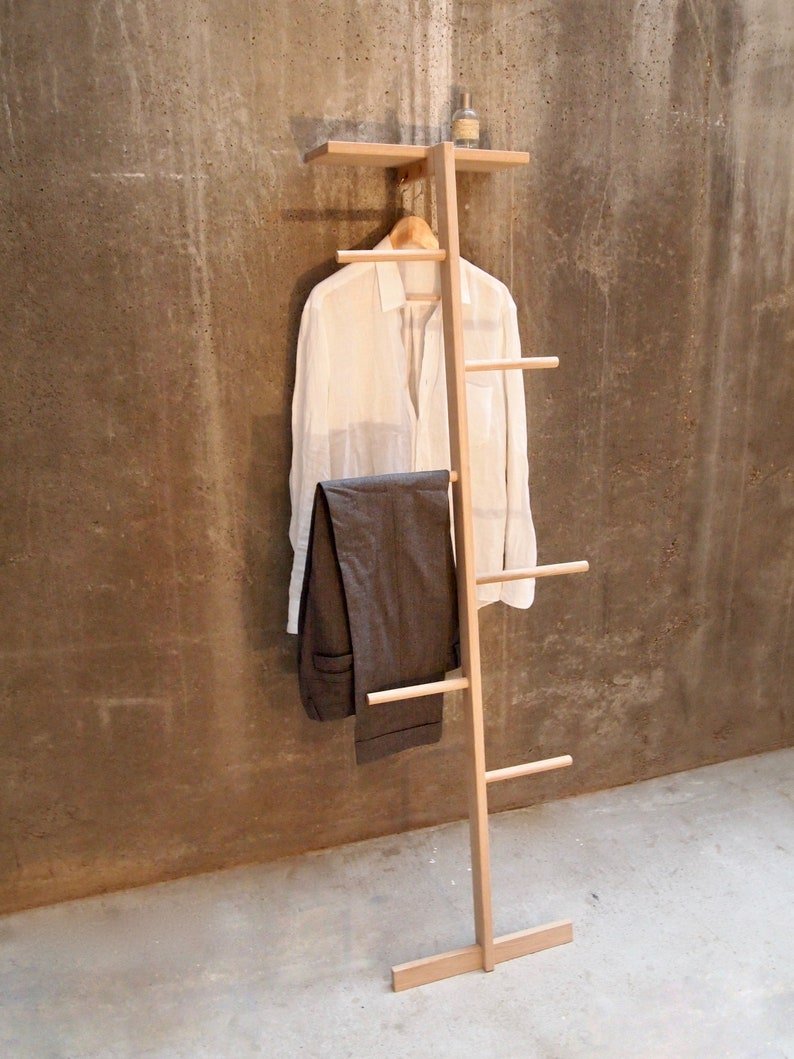 Вешало напольное дизайнер идея