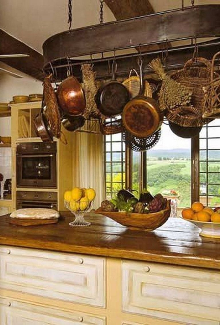 Декор кухни в итальянском стиле