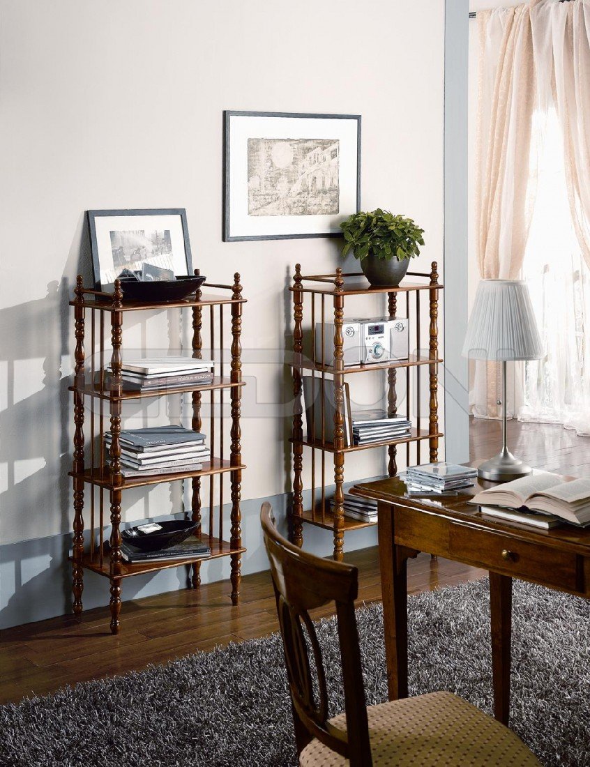 Винтажный стеллаж из дерева