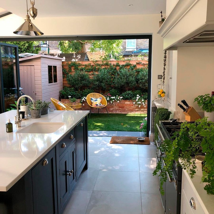 Мини кухня для студии