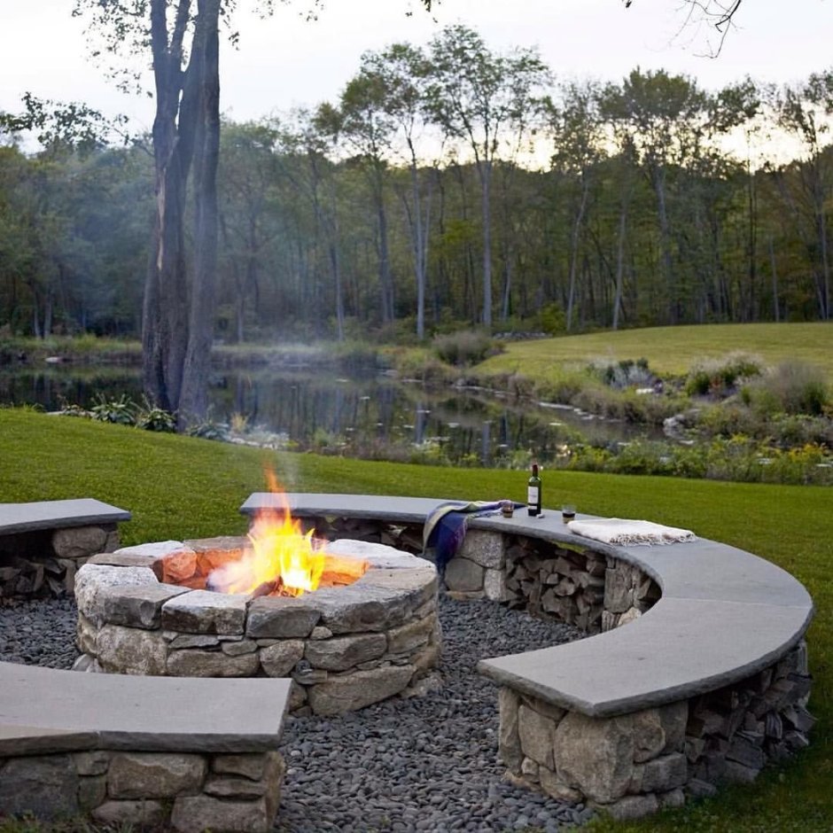 Уличное место для костра