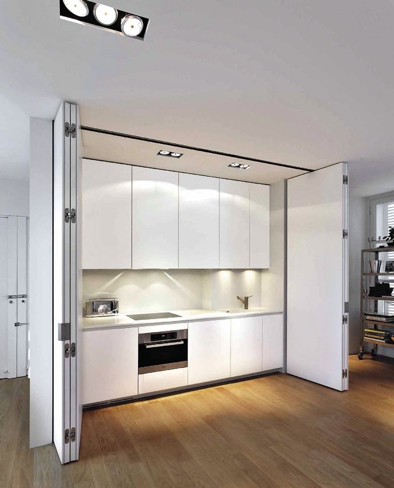 Кухня за раздвижными дверями