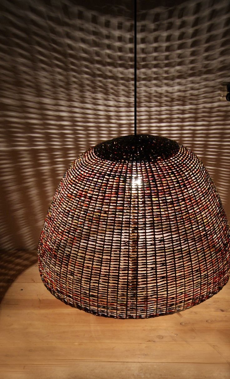 Плафон из лозы