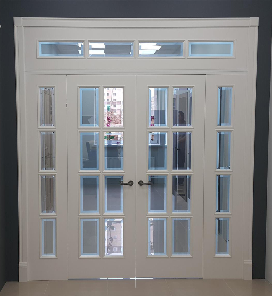Французские раздвижные двери с фрамугой