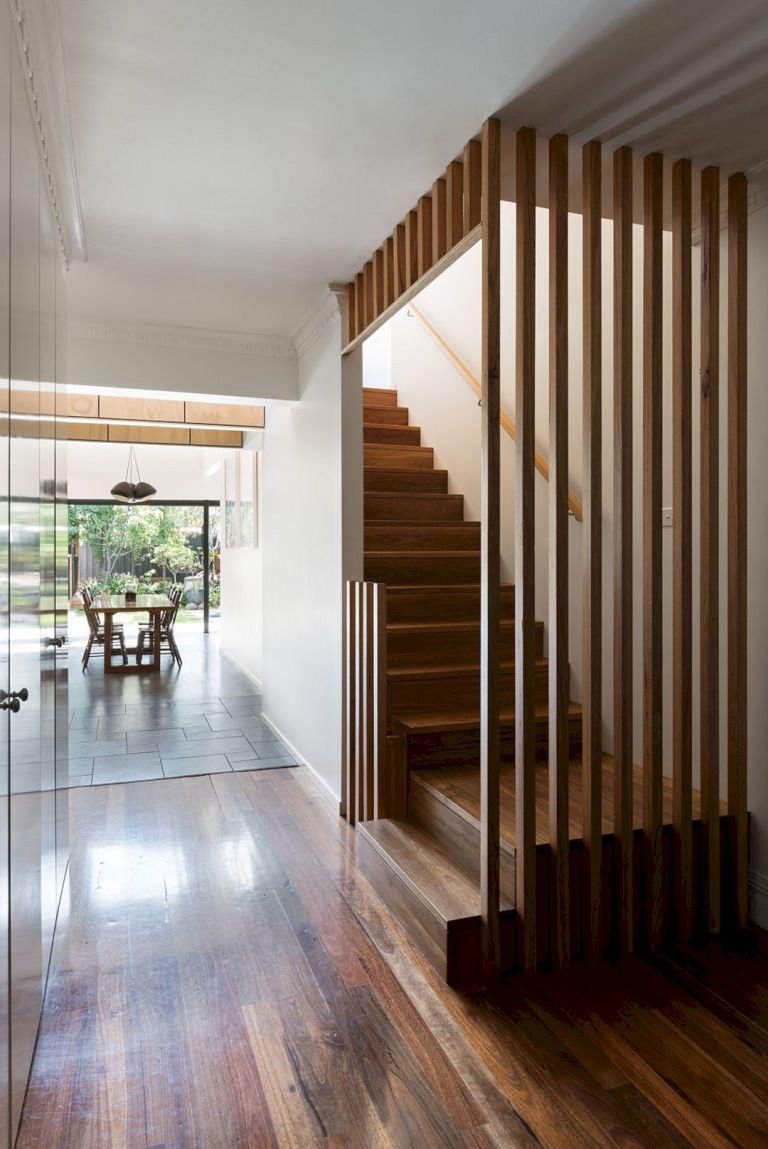 Декоративные перегородки на лестницу