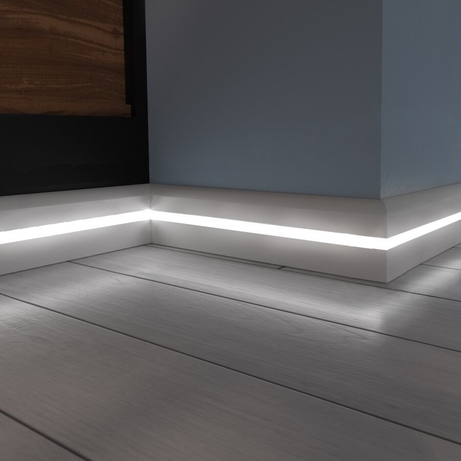 Плинтус напольный МДФ белый SP-Decor 80a