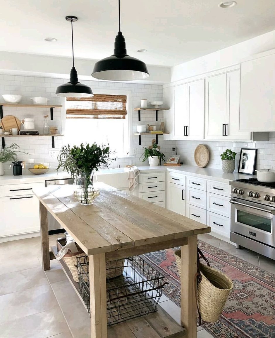 Кухня на дачу без навесных шкафов