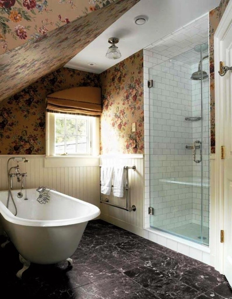 Пристройка санузла к деревянному дому