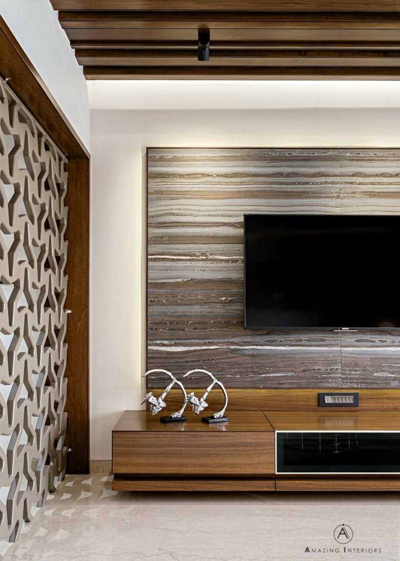 Панель для телевизора