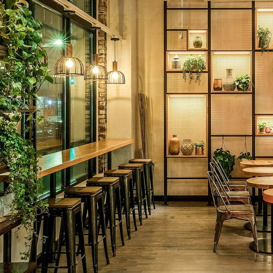 Кафе небольшие стеклянные кабинки