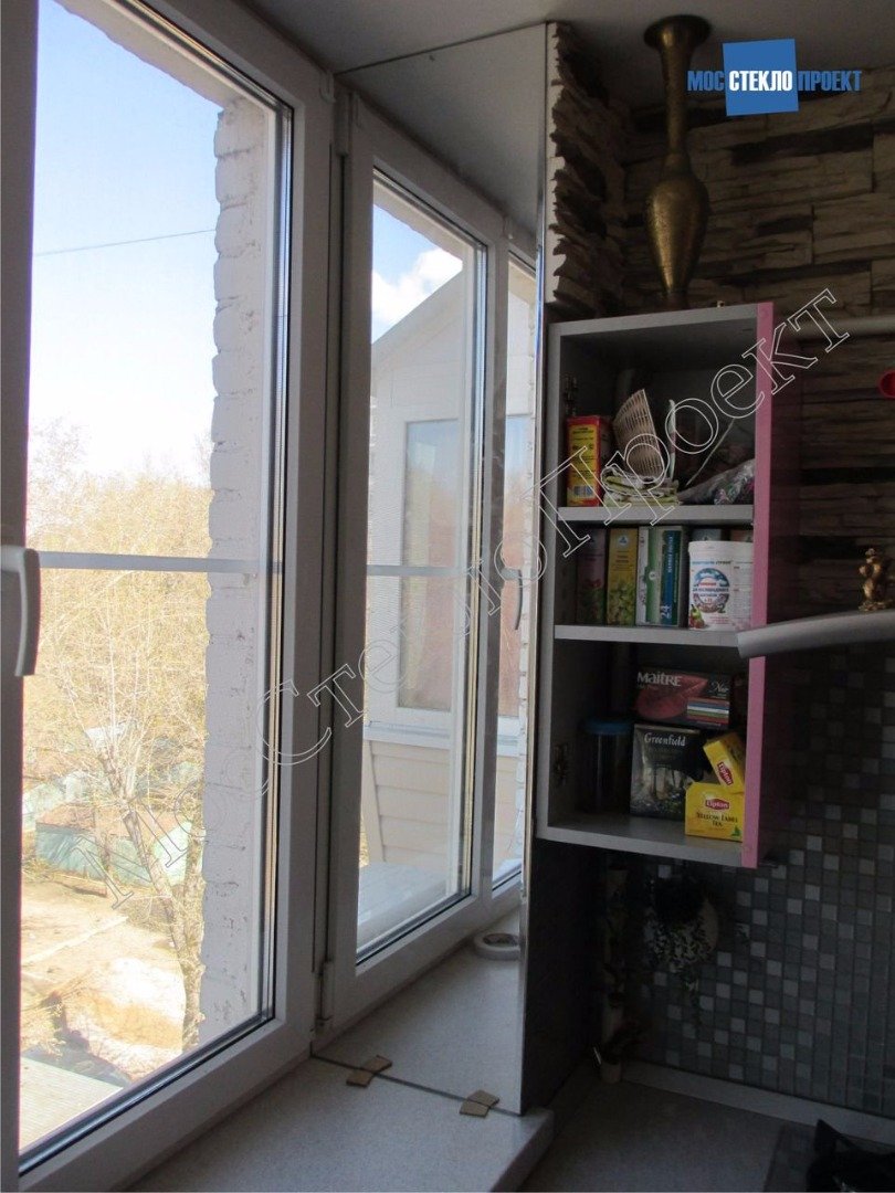 Зеркала на откосах окон