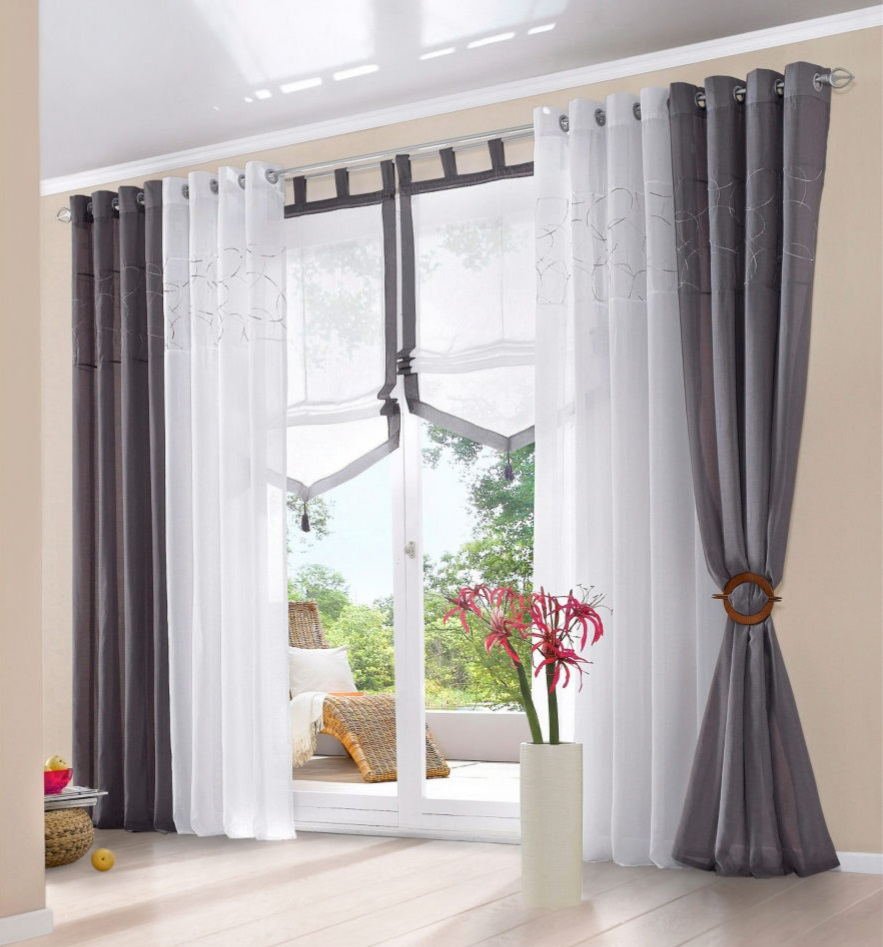 Шторы на люверсах в гостиную