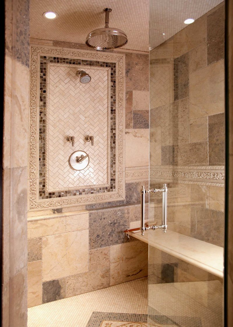 Ванная комната с мозаичной плиткой