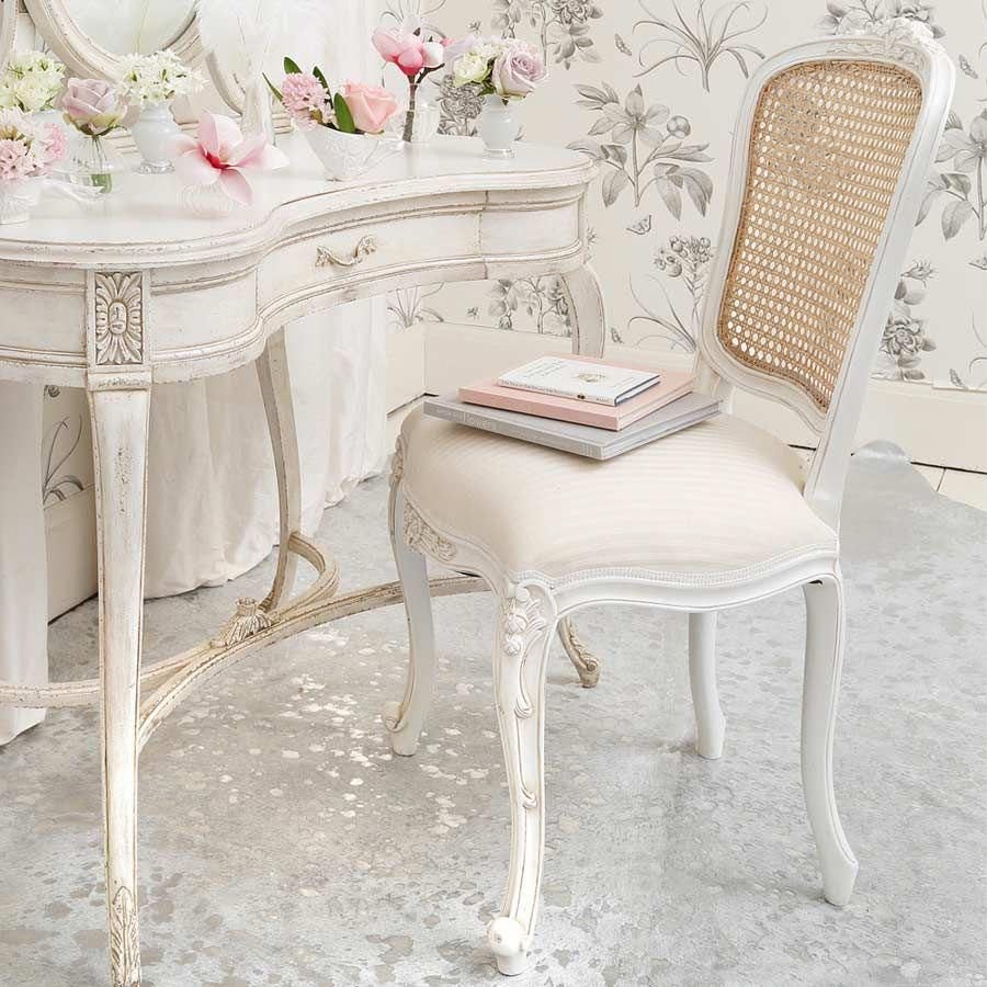 Стулья в прованском стиле