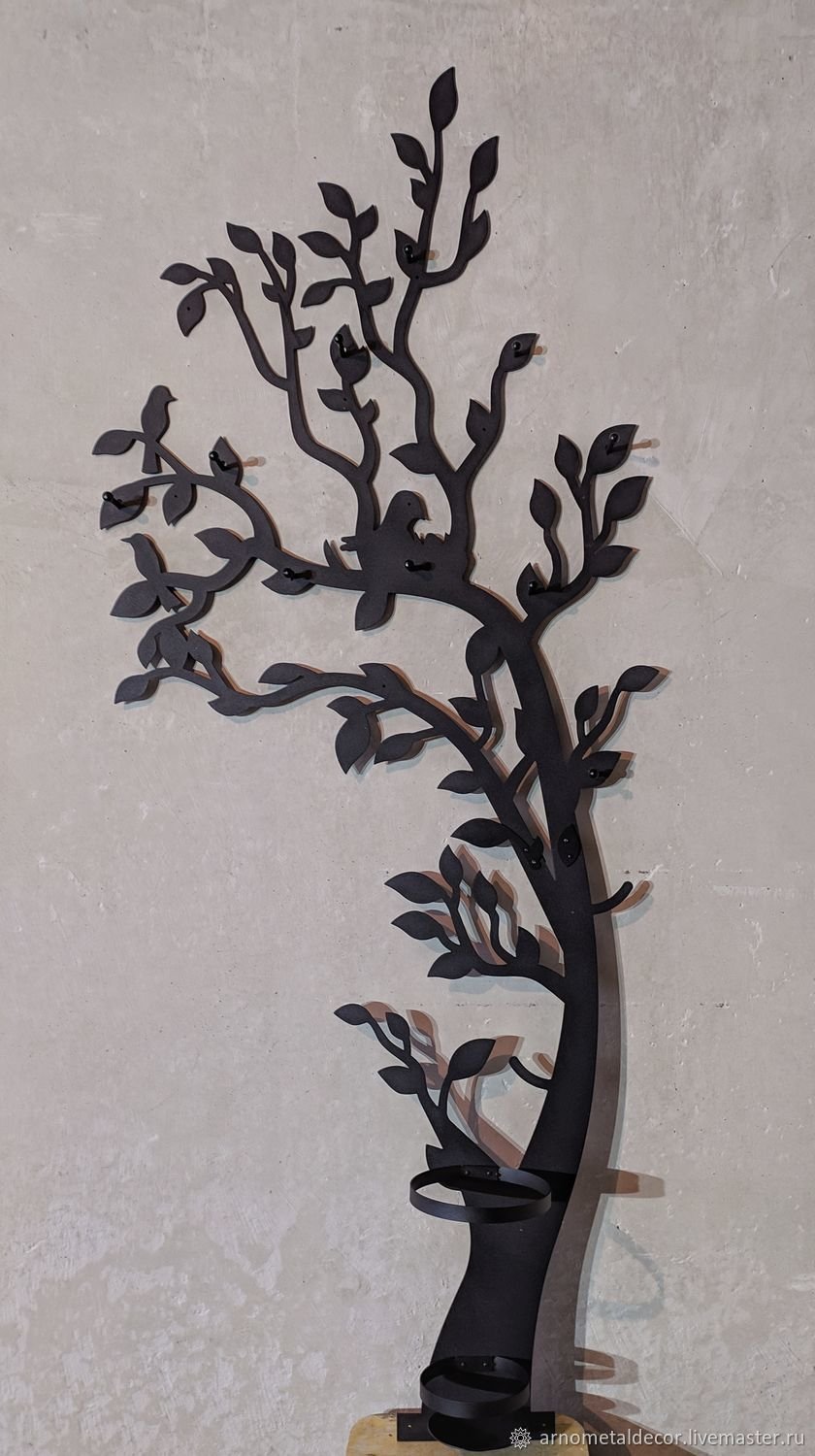 Вешалка дерево