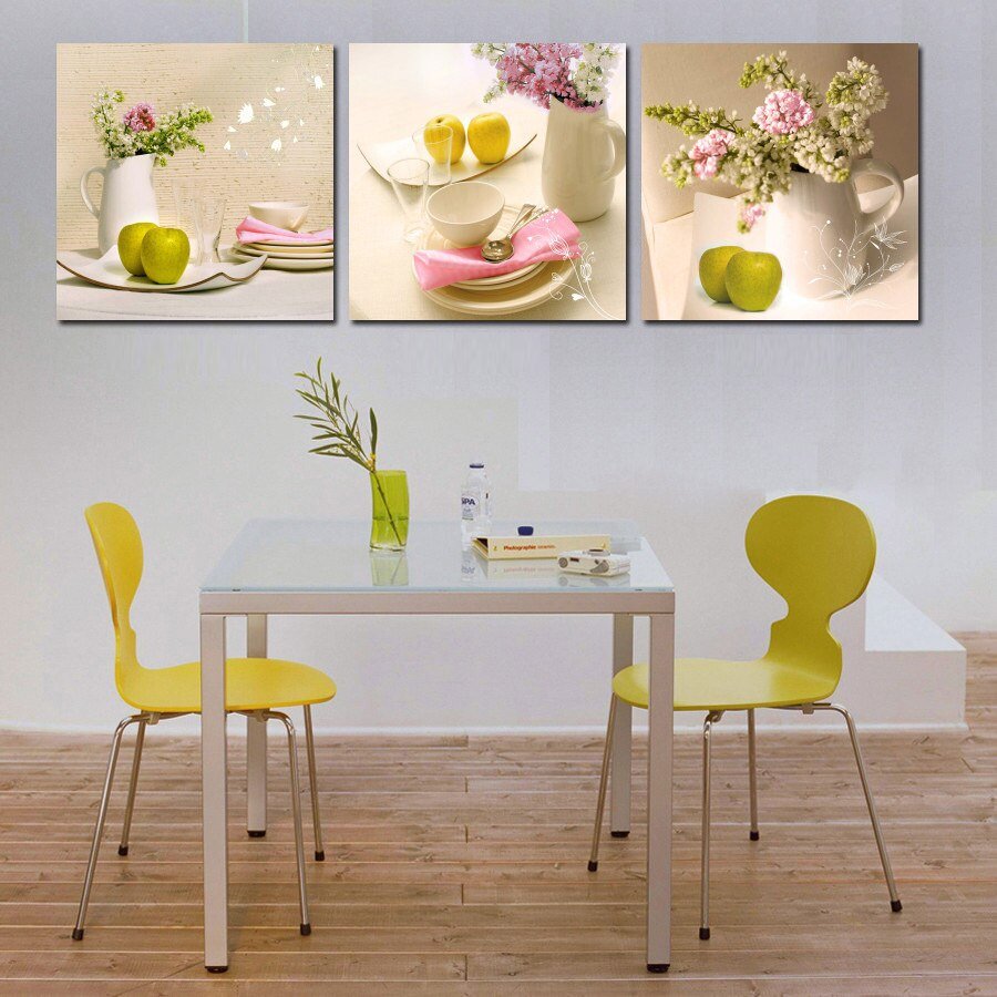 Постеры в интерьере кухни