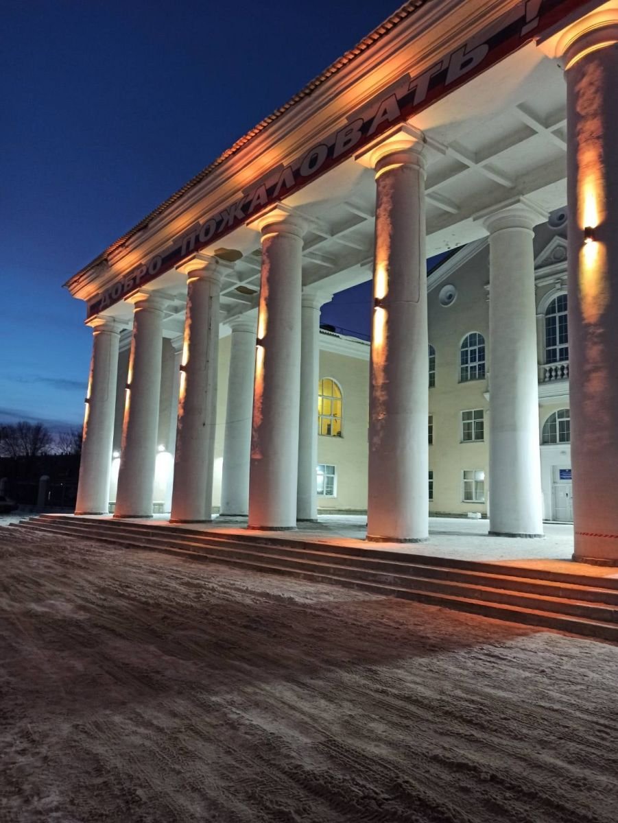 Подсветка колонн