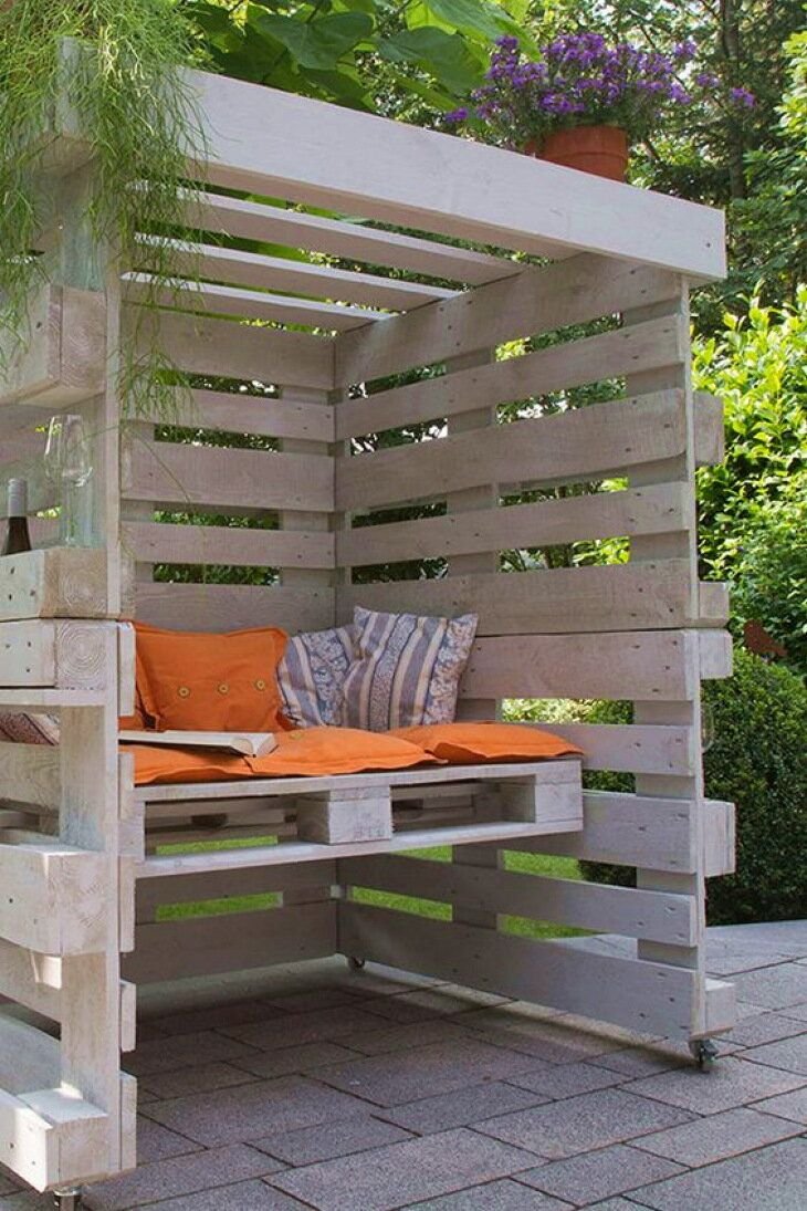 Садовая мебель из деревянных поддонов