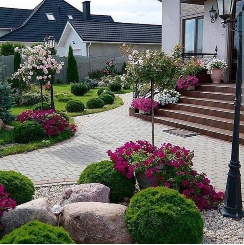 Пергола патио в саду