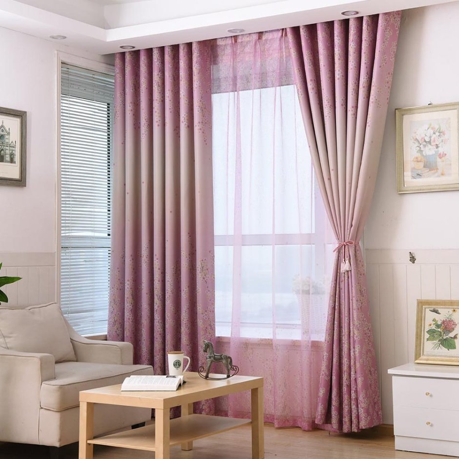 Светло розовые шторы