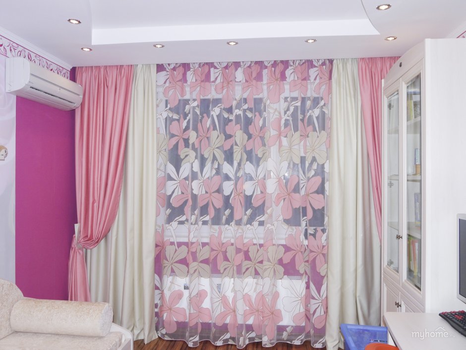 Тюль в подростковую комнату для девочки