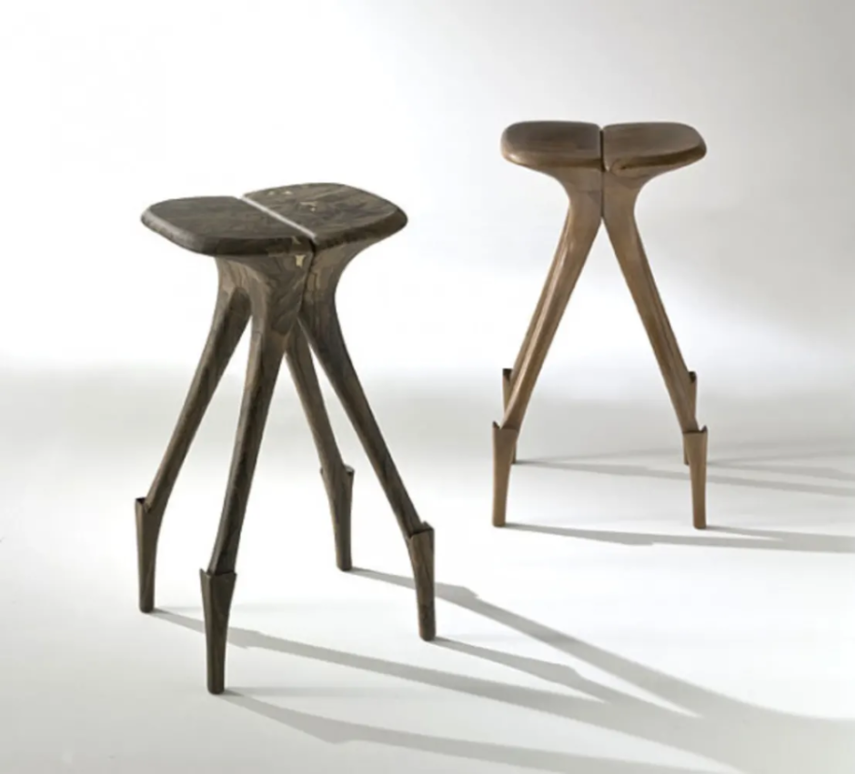 Необычный табурет