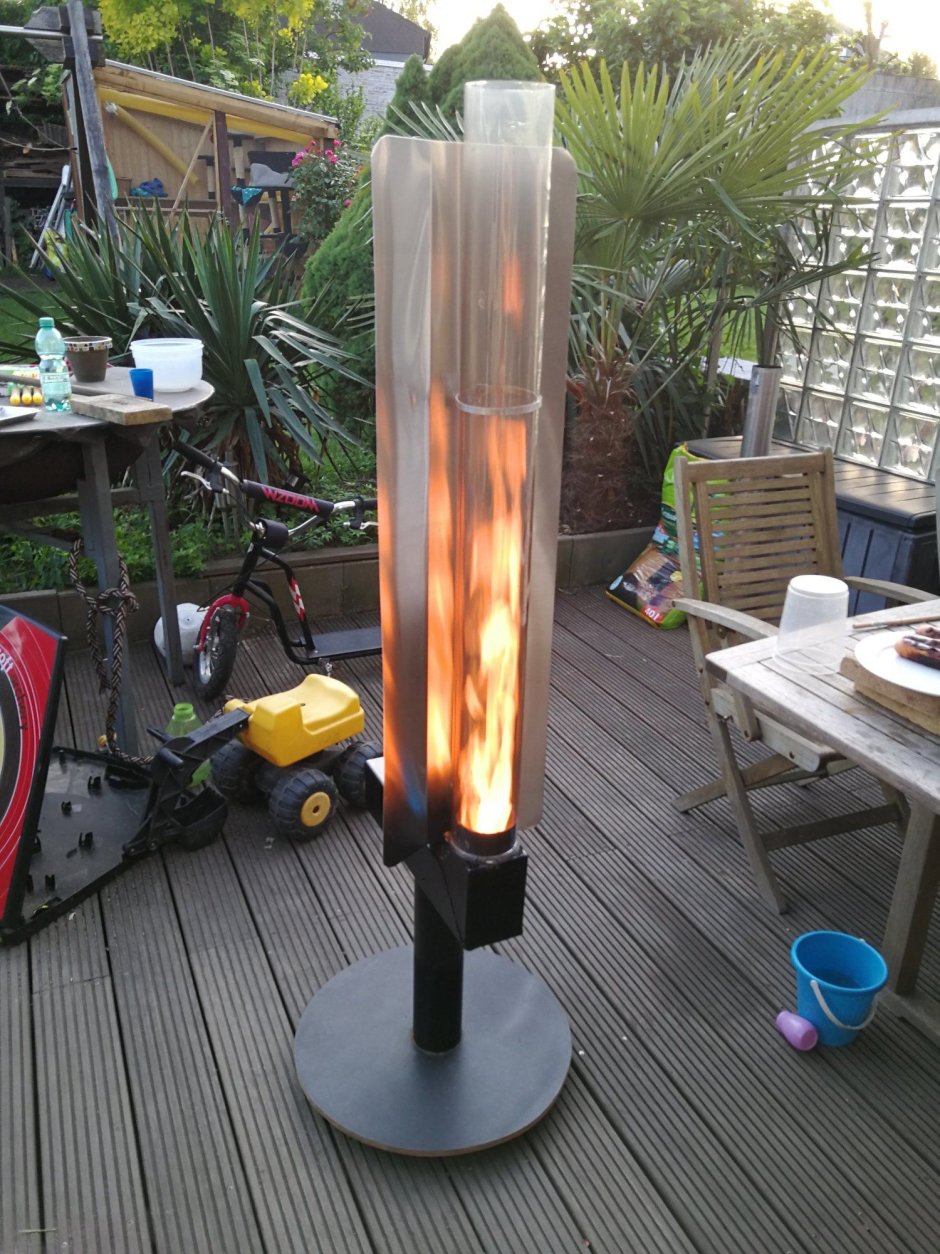 Уличный обогреватель на дровах
