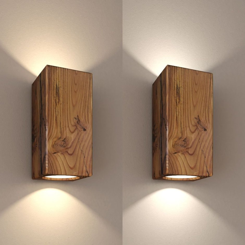 Настенный светильник из бруса