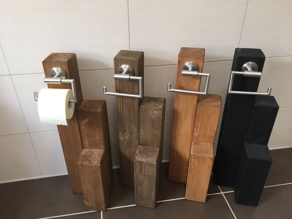 Стойка для туалетной бумаги дерево