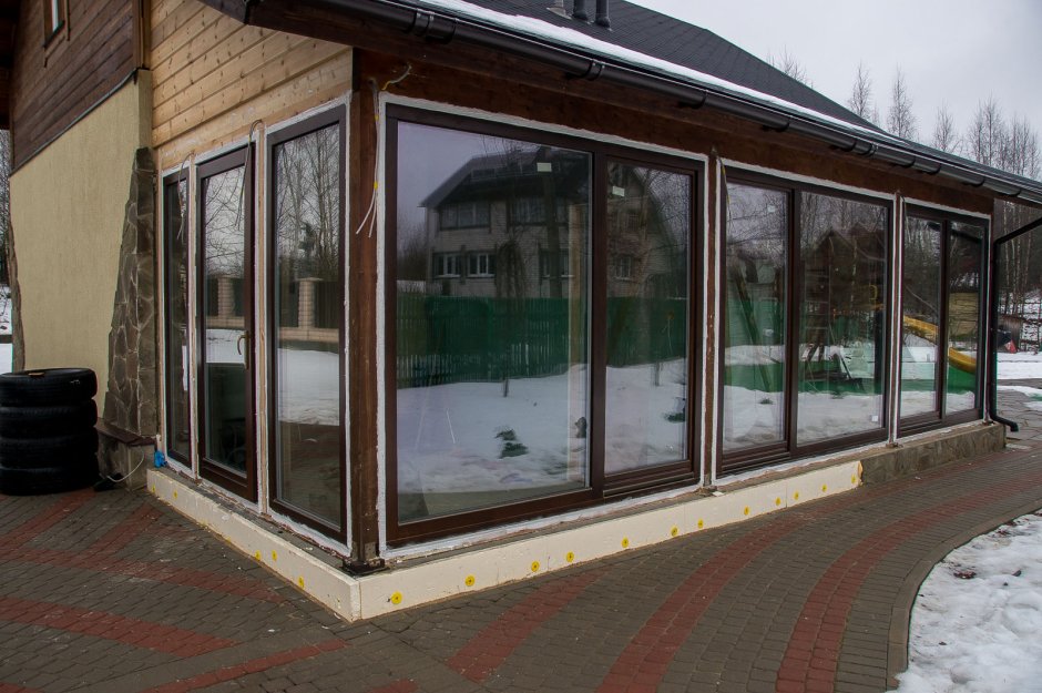 Джой Вижн Безрамное остекление