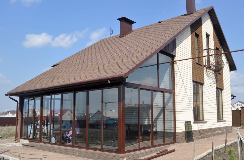 Веранда застекленная алюминиевым профилем