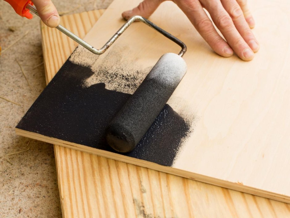 Покрыть фанеру пропиткой