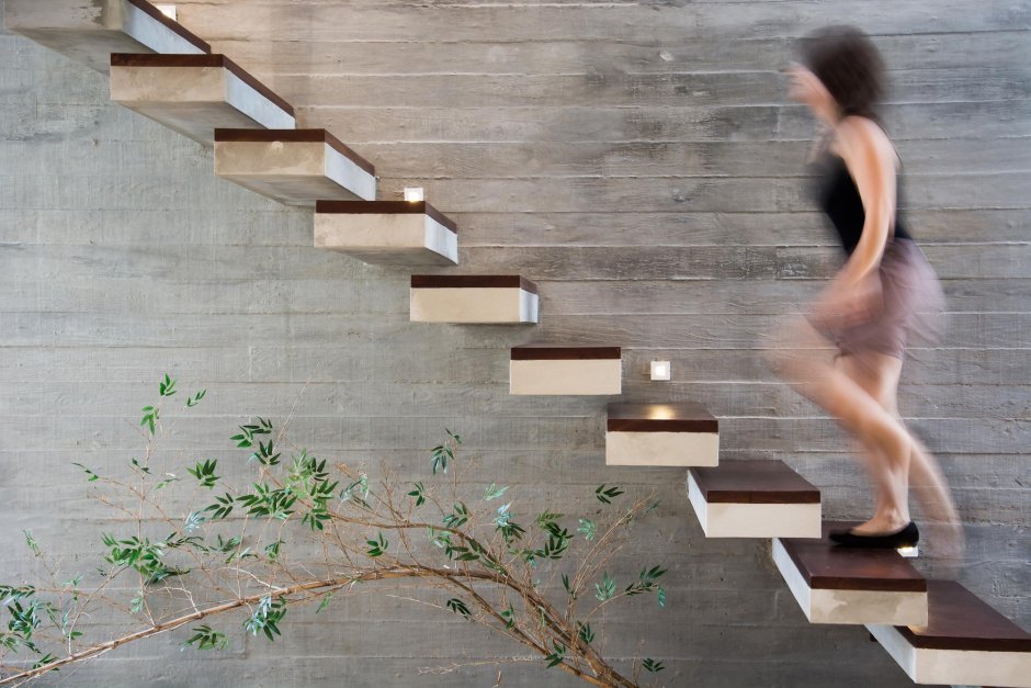 Лестницы дизайнерские решения