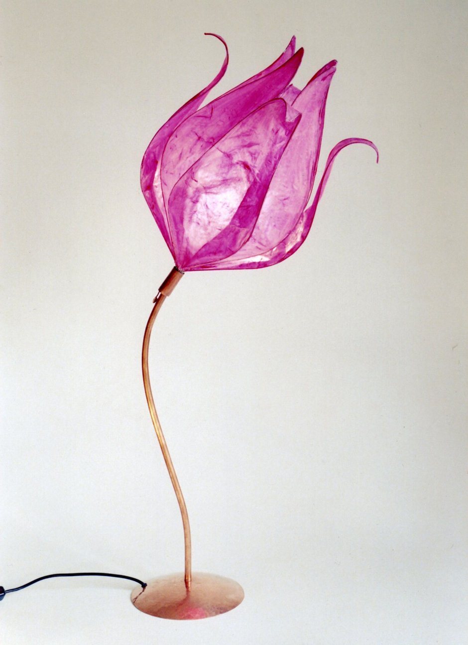 Торшер напольный в виде тюльпана