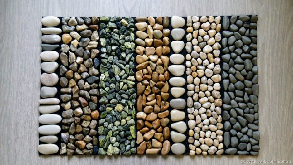 Коврик из камней для ванной