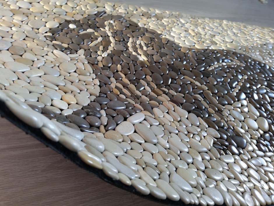 Украшения из морских камней