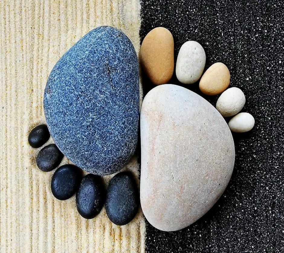 Ковры из камушков